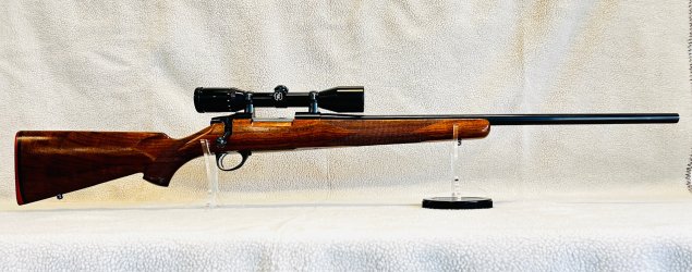 Rifle RH Side.jpg